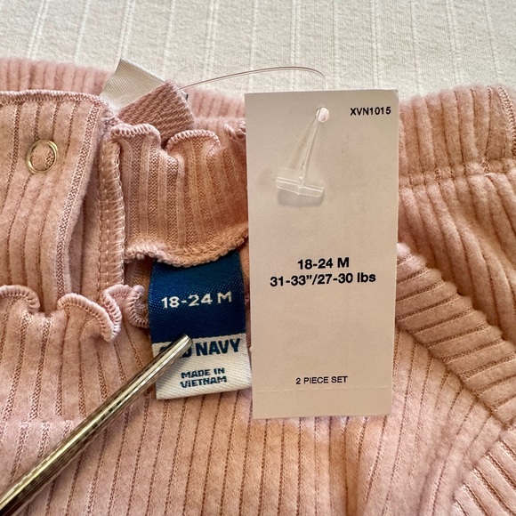 NWT Old Navy 18-34 Month Ribbed Mauve Two Piece Set - Picture 4 of 9
